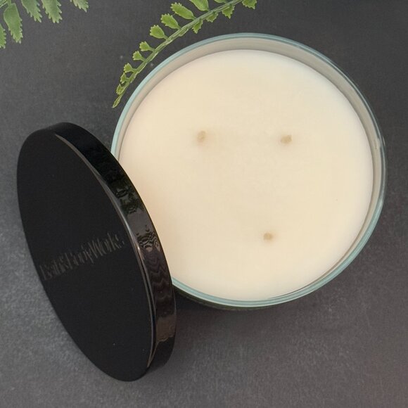 BBW Stress Relief Eucalyptus Spearmint Bath & Body Works 3 Wick Candle - Picture 6 of 10